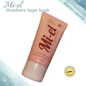 Mi-el Strawberry Sugar Scrub